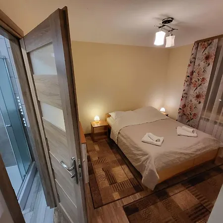 ホームステイ U Tomali ブコビナ・タトシャンスカ