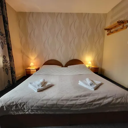 U Tomali בית אירוח *