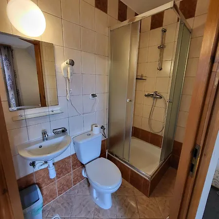 בית אירוח U Tomali