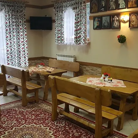 בית אירוח U Tomali בוקוווינה טטז'אנסקה